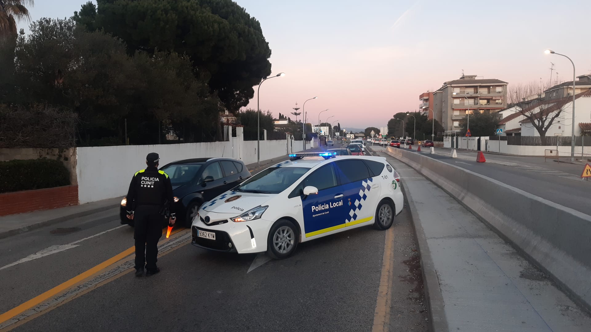 Read more about the article La Policia Local de Cunit vigila l’ús correcte de la seguretat passiva dels vehicles