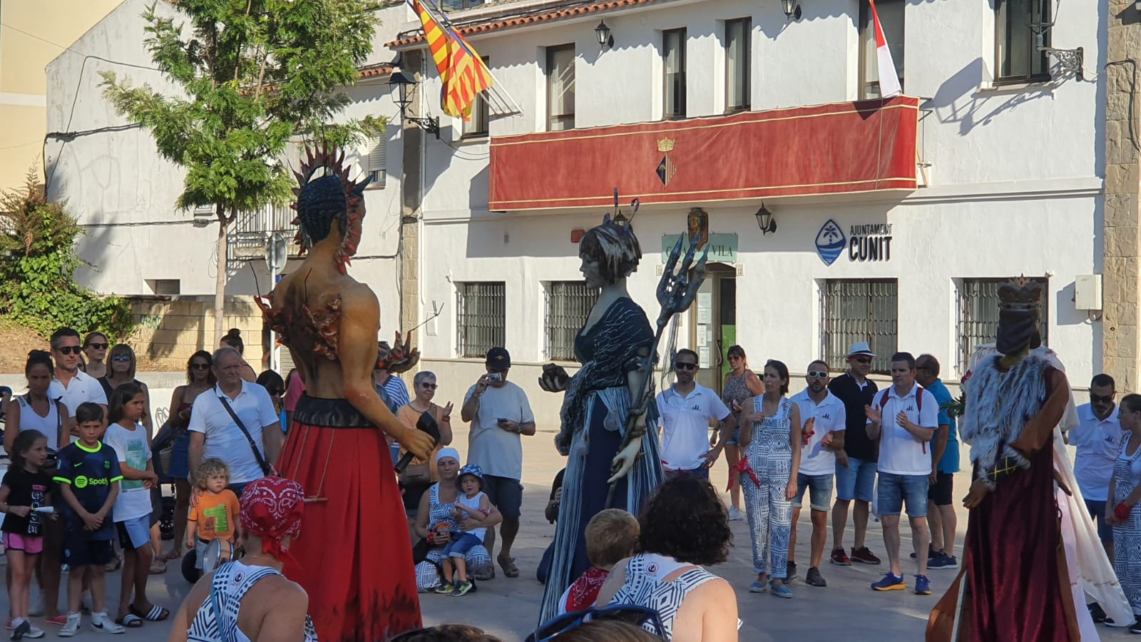 Read more about the article Cunit ha viscut la Festa Major del retrobament